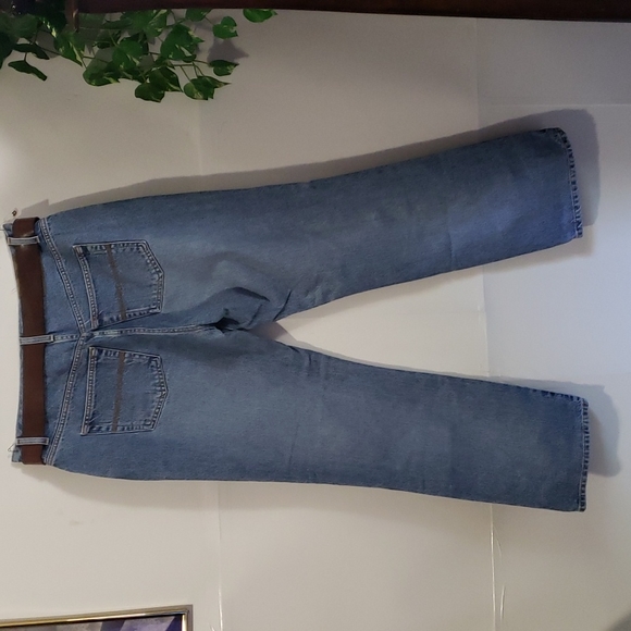 Express Bootcut Jean's - Picture 8 of 9